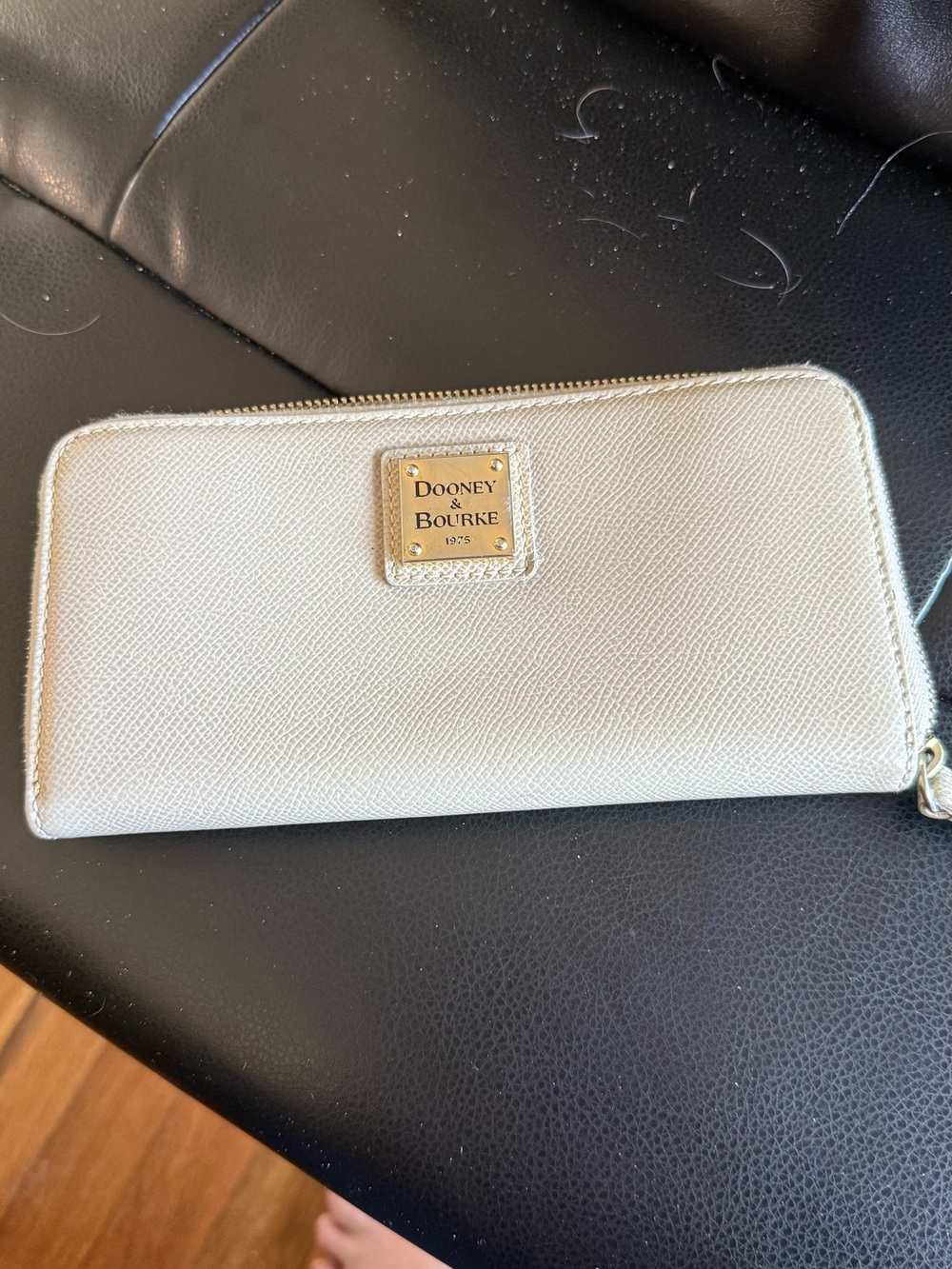 Dooney & Bourke Saffiano White/Ecru Leather  Zip Around Wristlet/Wallet